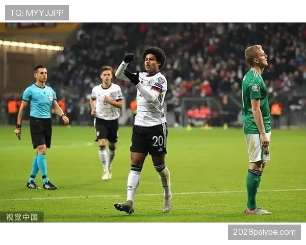 从斯图加特青训到拜仁核心：穆西亚拉的跃迁路径与成长机制解析