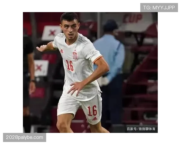 佩德里如何以小范围控球与摆脱能力定义其技术标签？