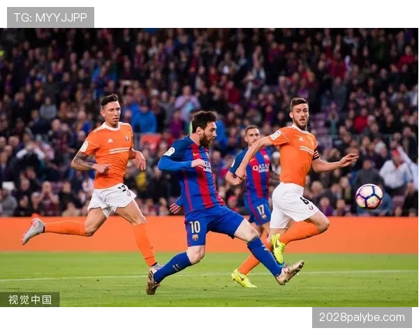 格列兹曼与苏亚雷斯在巴萨的进攻效率差异及战术适配性解析